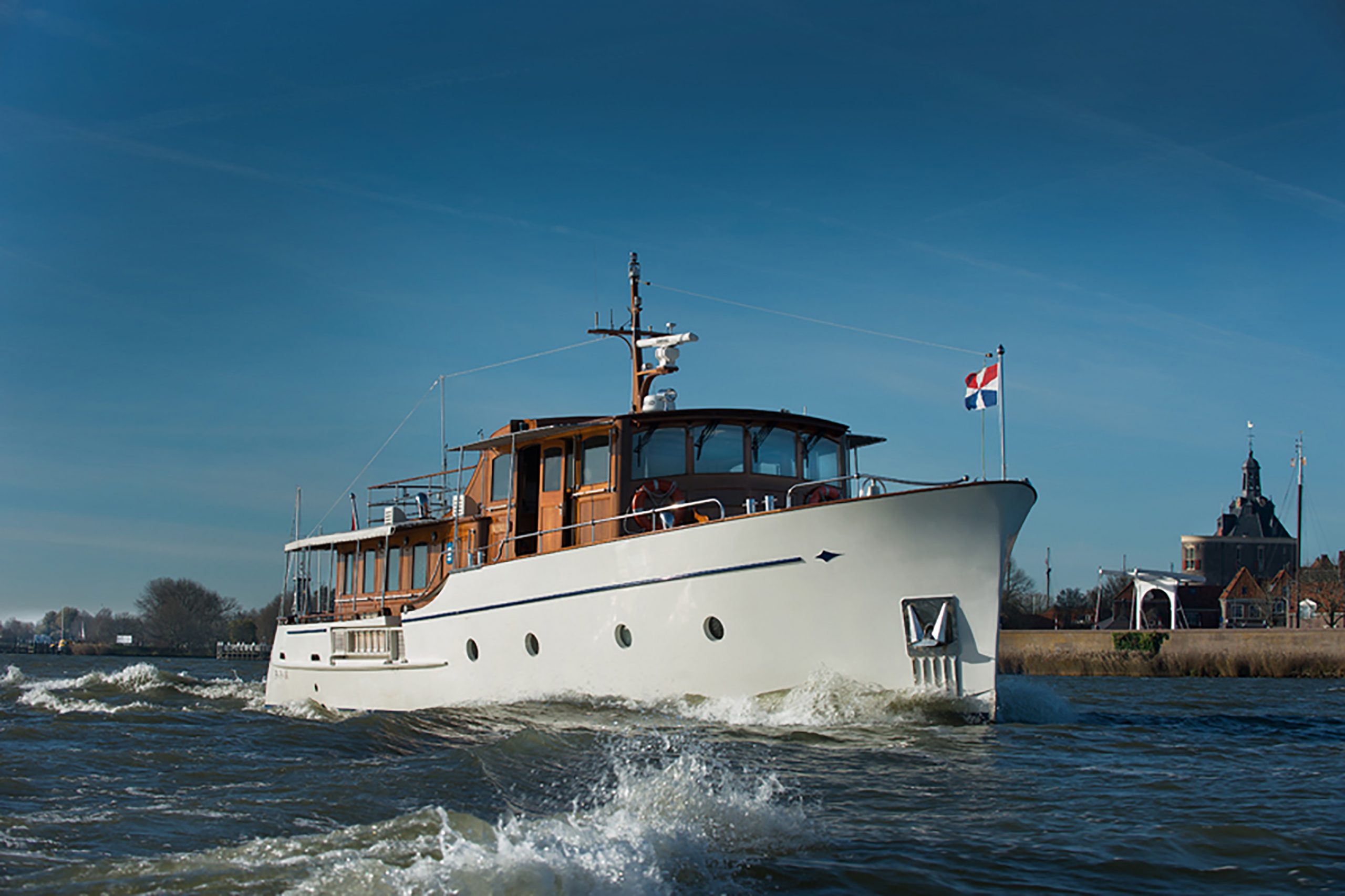 yacht builder amsterdam