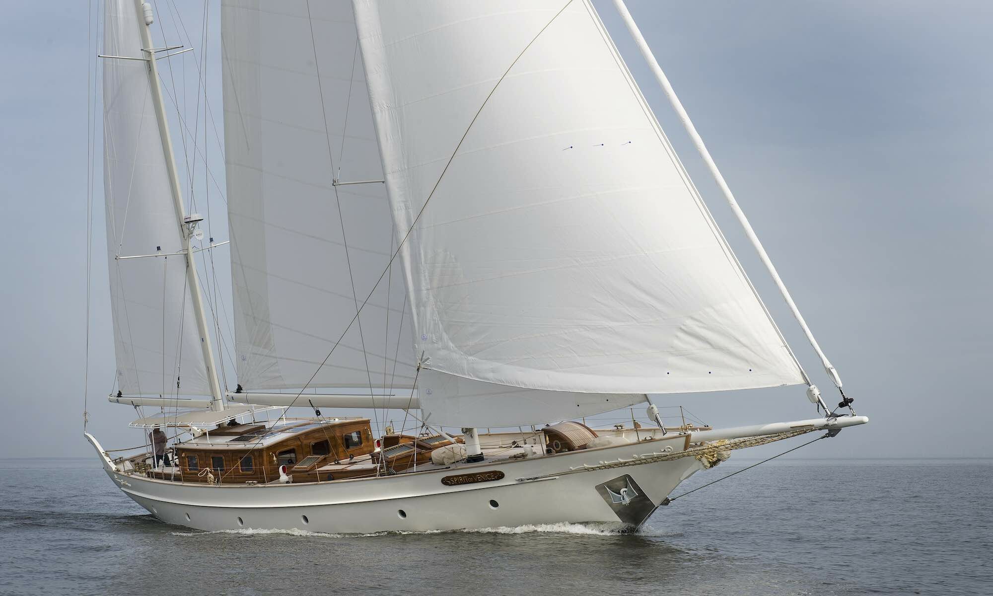 yacht builder amsterdam